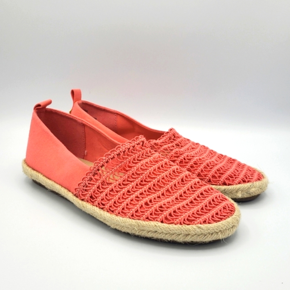 ☀️3/$15 London fog lalena pink flats sandals shoes